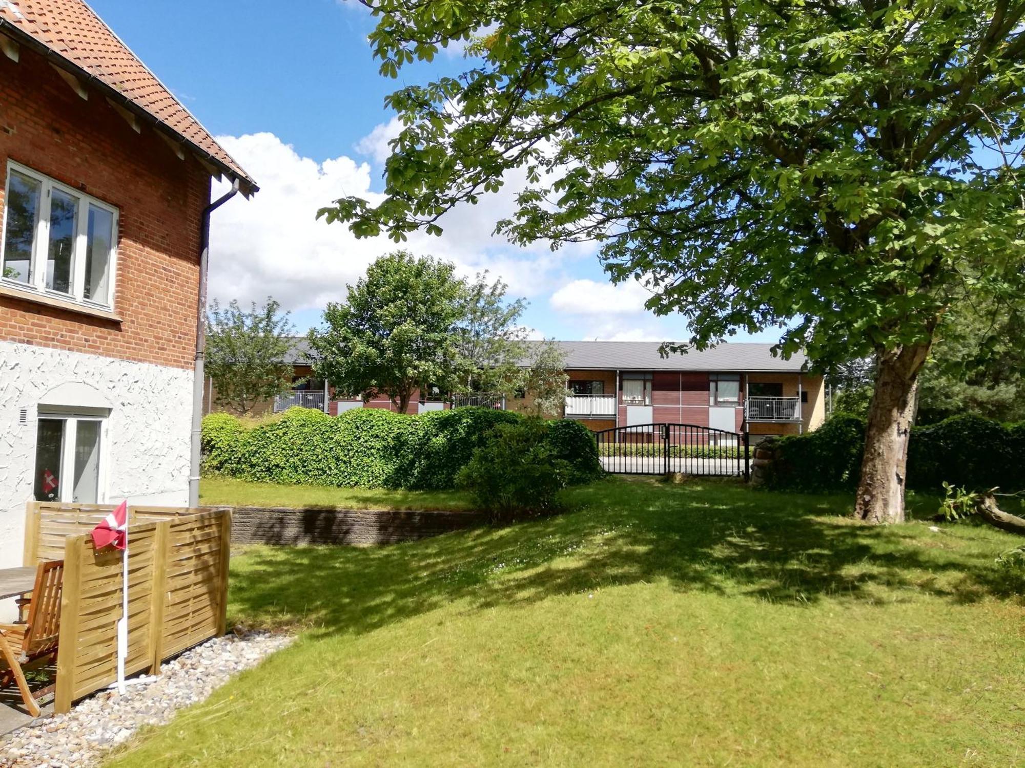 5 Minute Walk To Lego House - 50M2 Apartment With Garden / A Unit Billund Exteriör bild